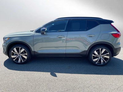 2021 Volvo XC40 Recharge P8 eAWD Pure Electric
