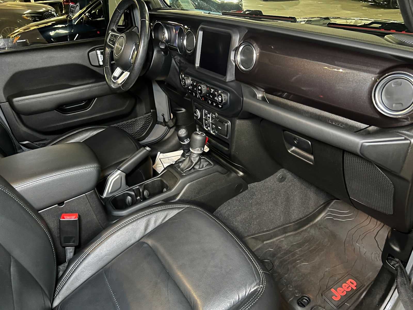 2019 Jeep Wrangler Unlimited Sahara Altitude