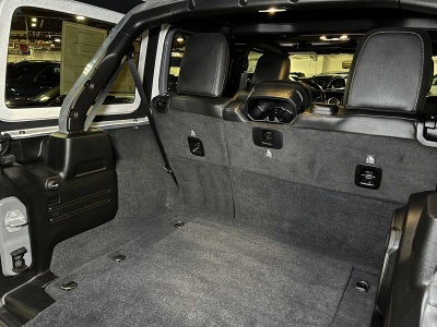 2019 Jeep Wrangler Unlimited Sahara Altitude