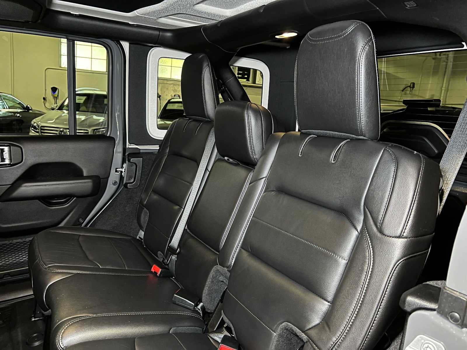 2019 Jeep Wrangler Unlimited Sahara Altitude