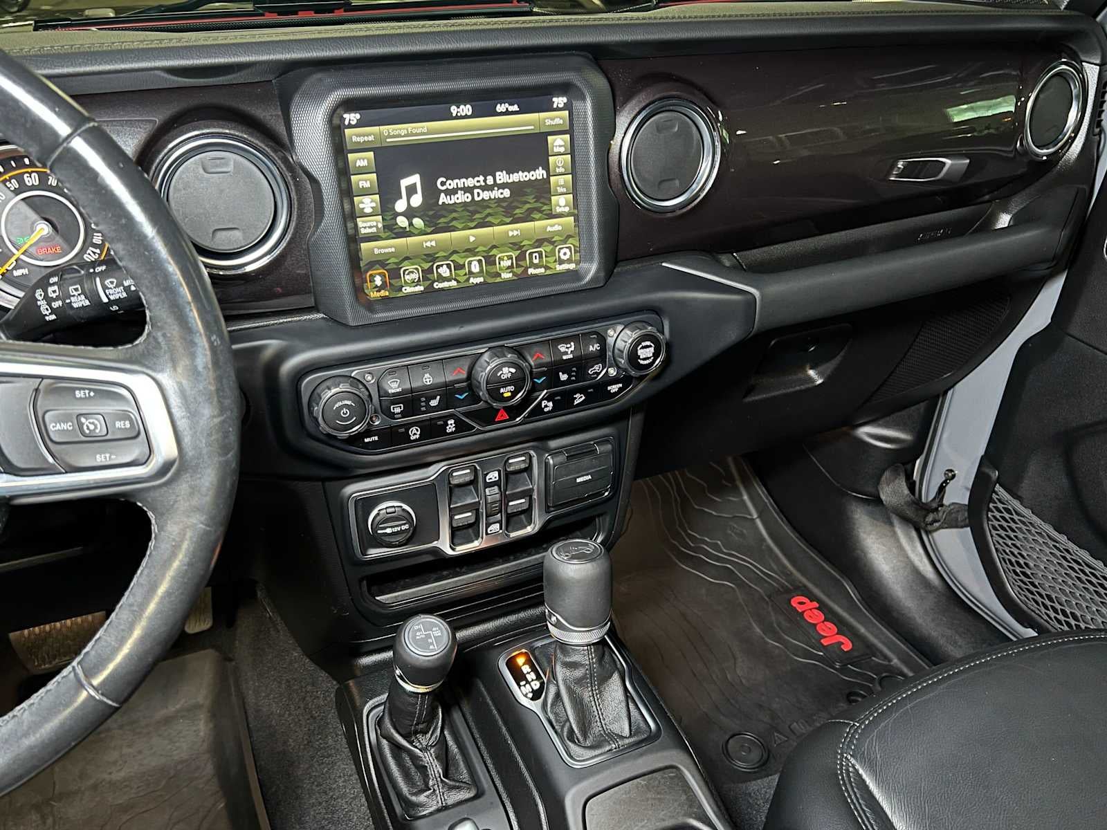 2019 Jeep Wrangler Unlimited Sahara Altitude