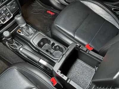 2019 Jeep Wrangler Unlimited Sahara Altitude
