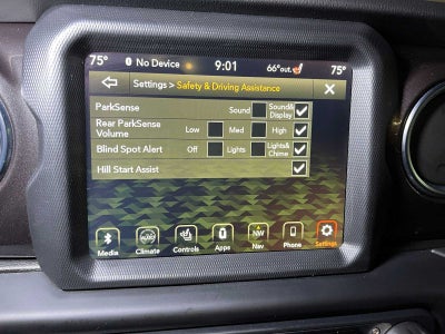 2019 Jeep Wrangler Unlimited Sahara Altitude