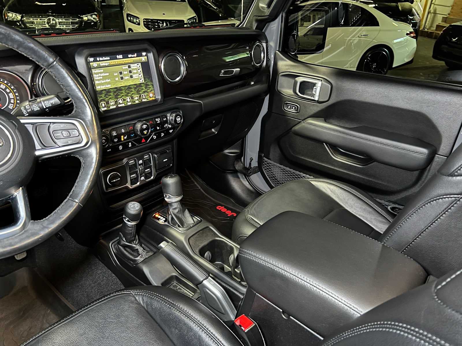 2019 Jeep Wrangler Unlimited Sahara Altitude