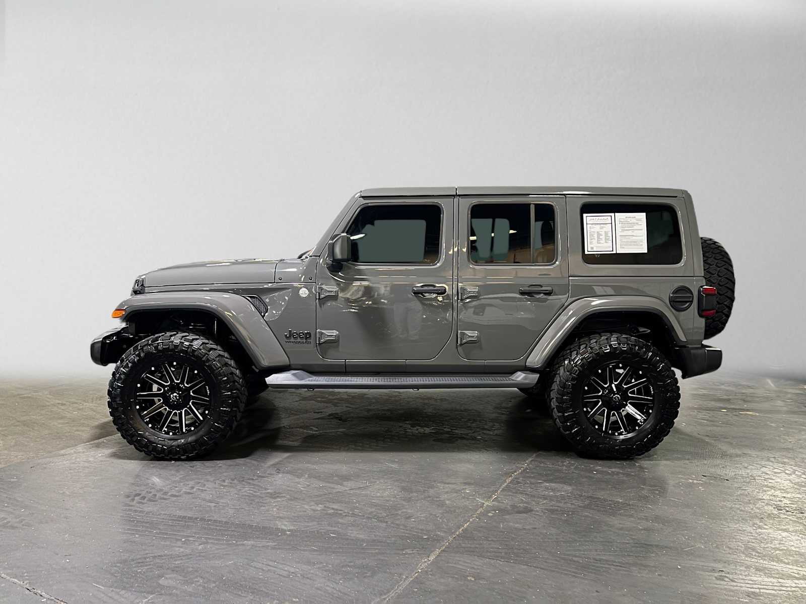 2019 Jeep Wrangler Unlimited Sahara Altitude