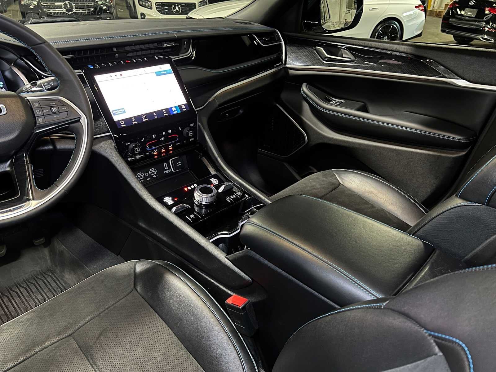 2022 Jeep Grand Cherokee 4xe Trailhawk