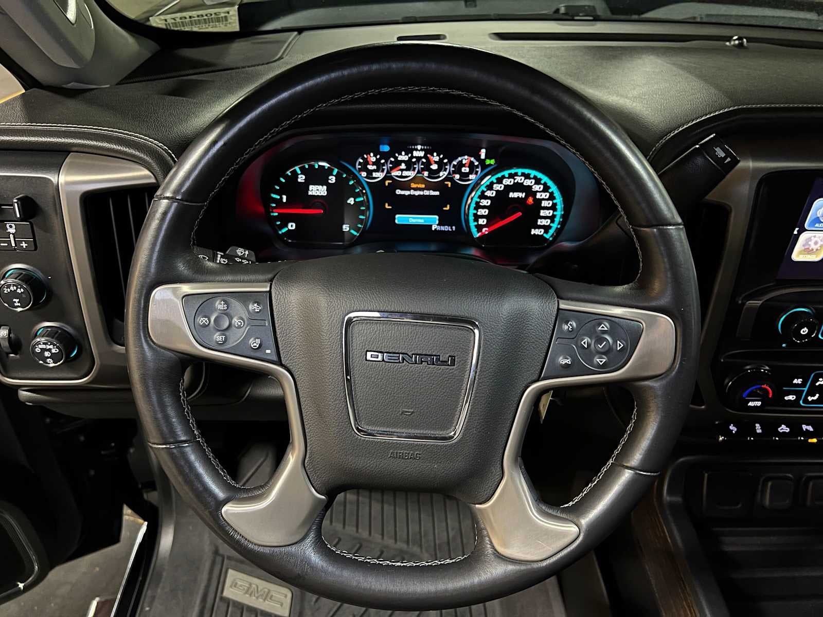 2017 GMC Sierra 2500HD Denali