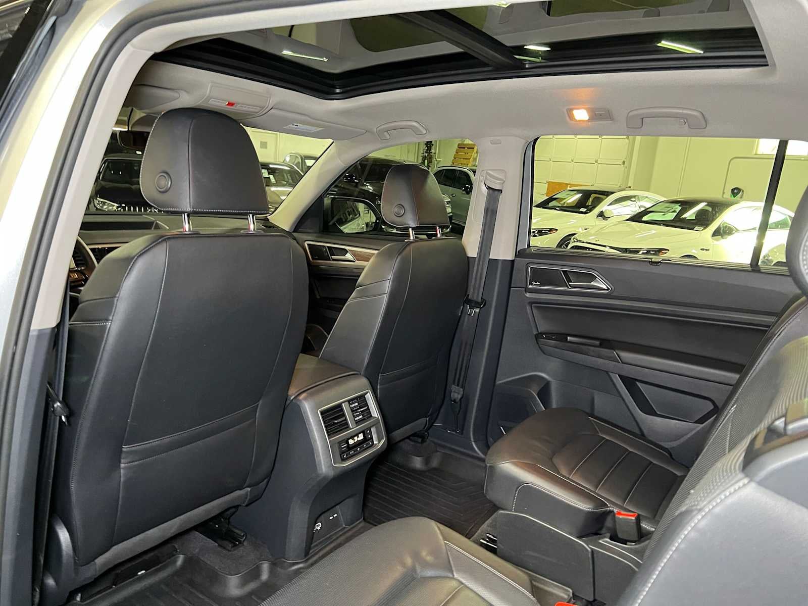 2019 Volkswagen Atlas 3.6L V6 SEL Premium
