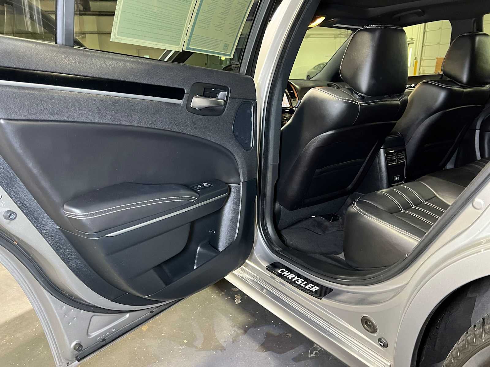 2018 Chrysler 300 300S