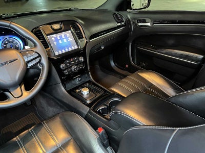 2018 Chrysler 300 300S