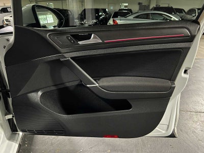 2019 Volkswagen Golf GTI S