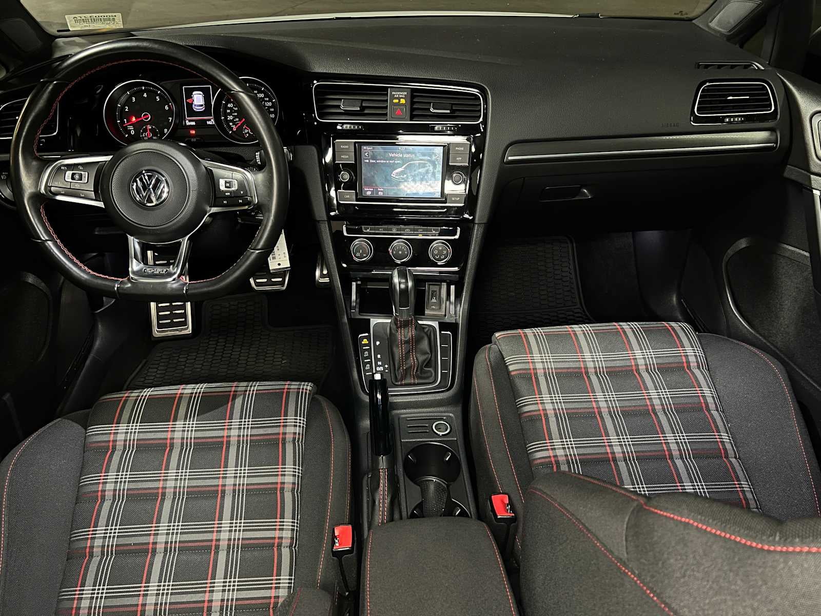 2019 Volkswagen Golf GTI S