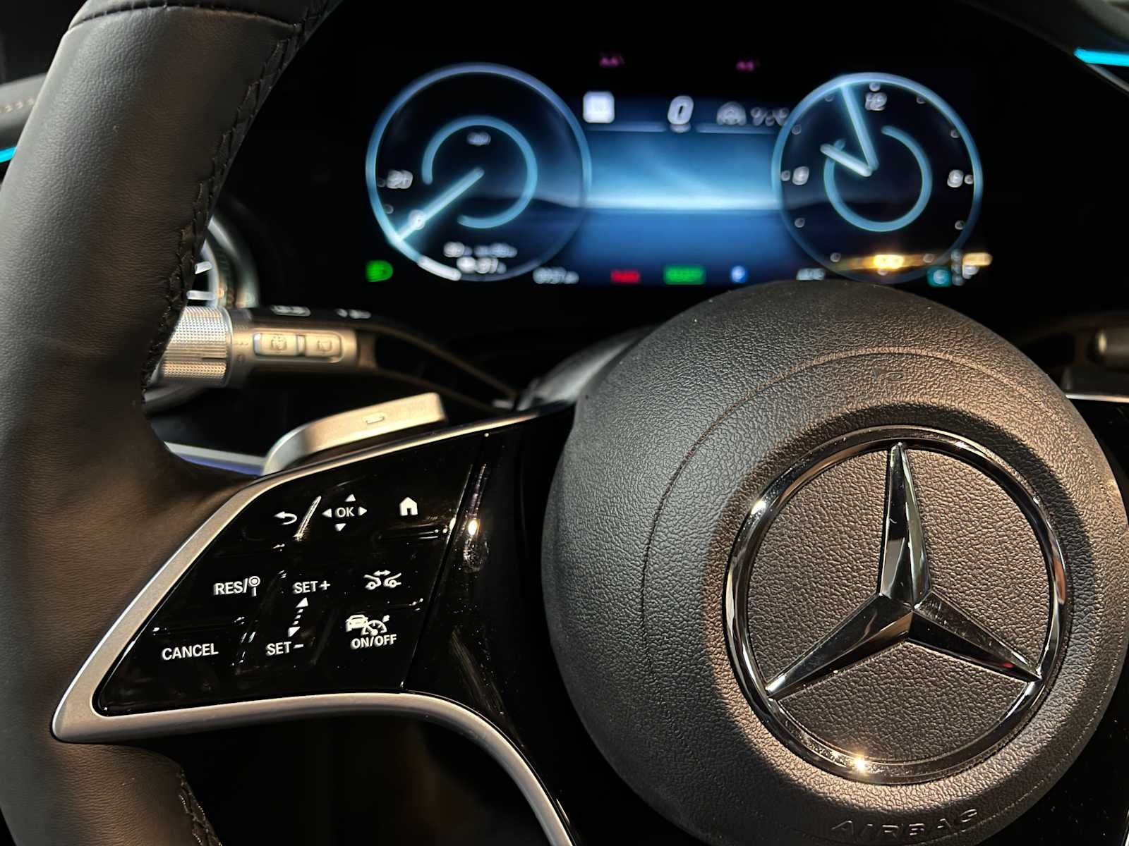 2026 Mercedes-Benz EQS 400 4MATIC® SUV