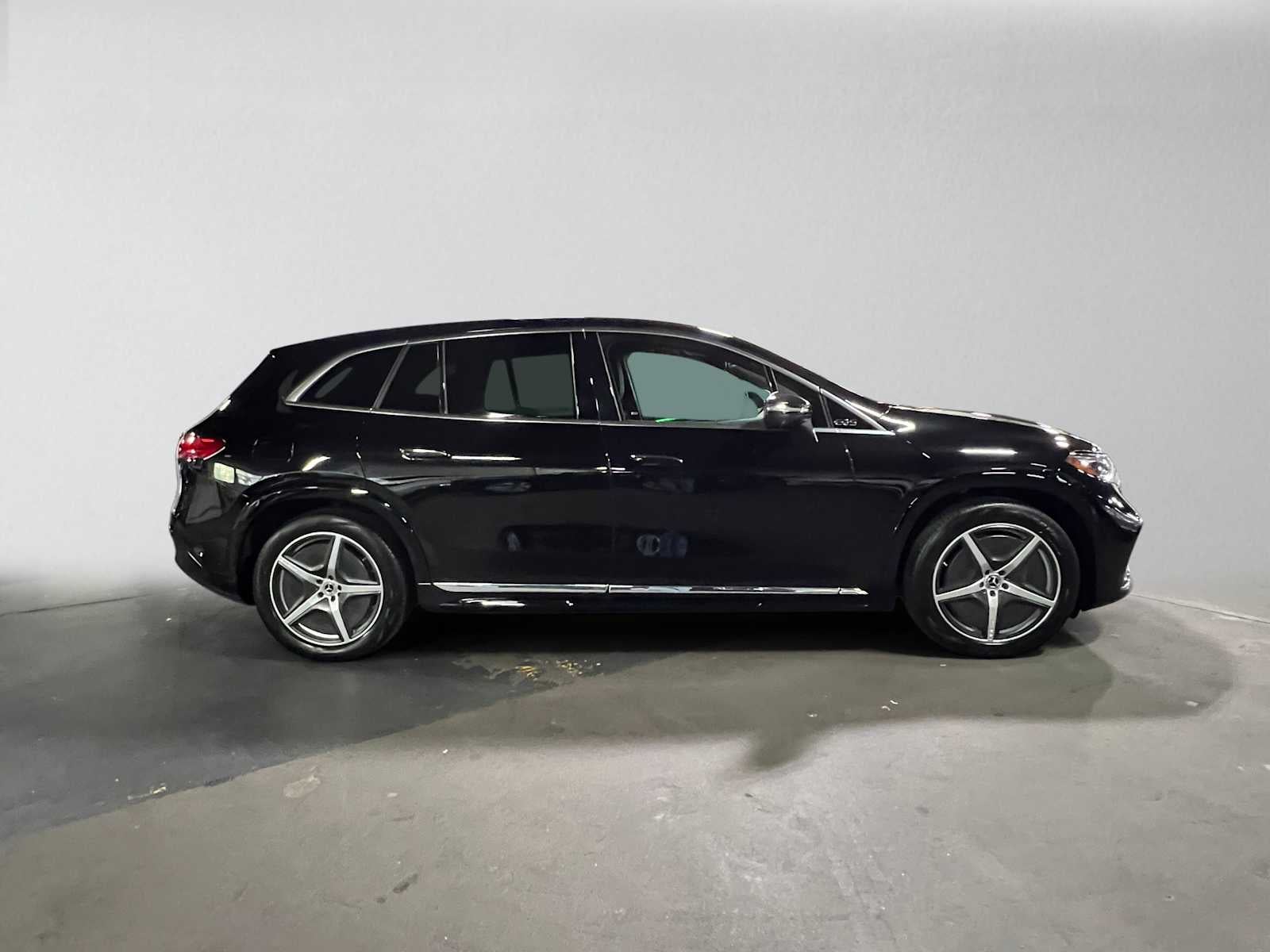 Used 2023 Mercedes-Benz EQS SUV Base with VIN 4JGDM4EB9PA020870 for sale in Seattle, WA