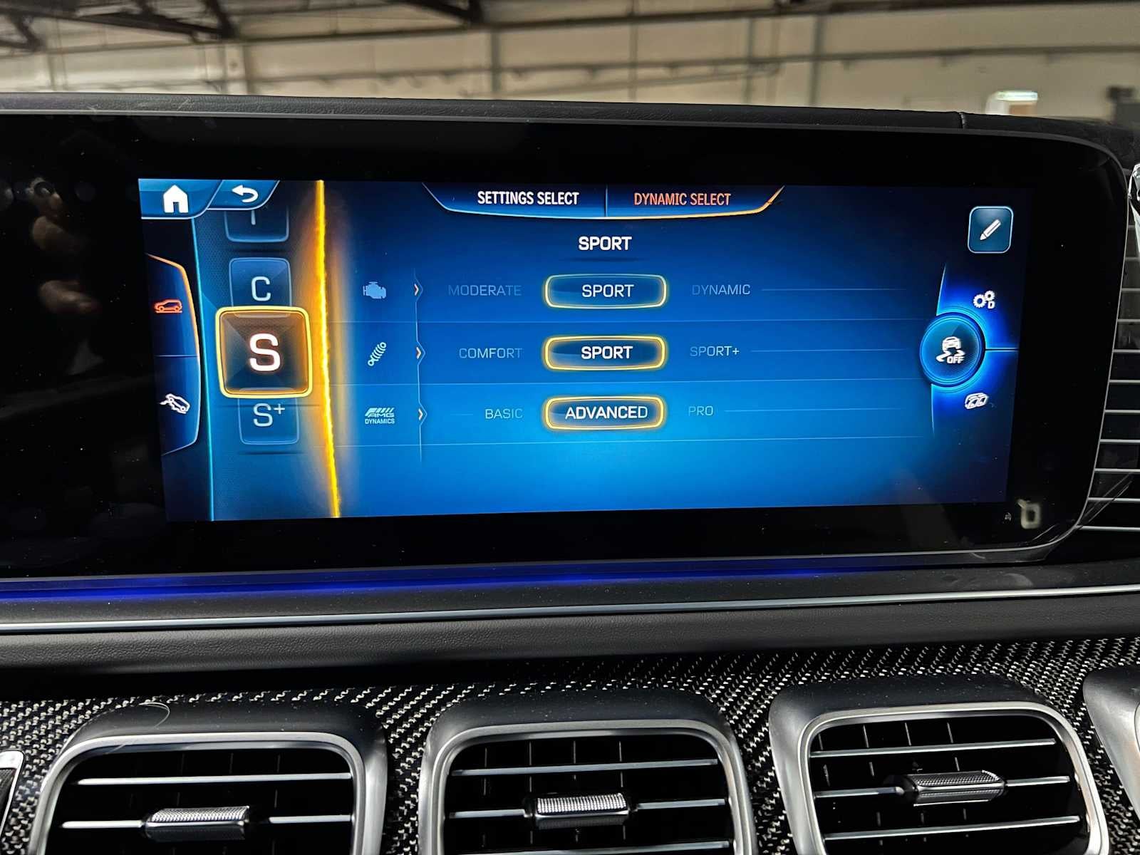 2026 Mercedes-Benz AMG® GLE 53 4MATIC®+ SUV
