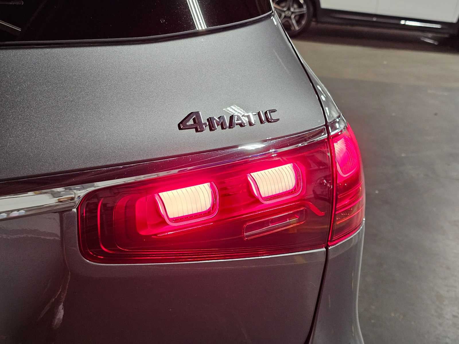 2025 Mercedes-Benz GLS 450 4MATIC® SUV