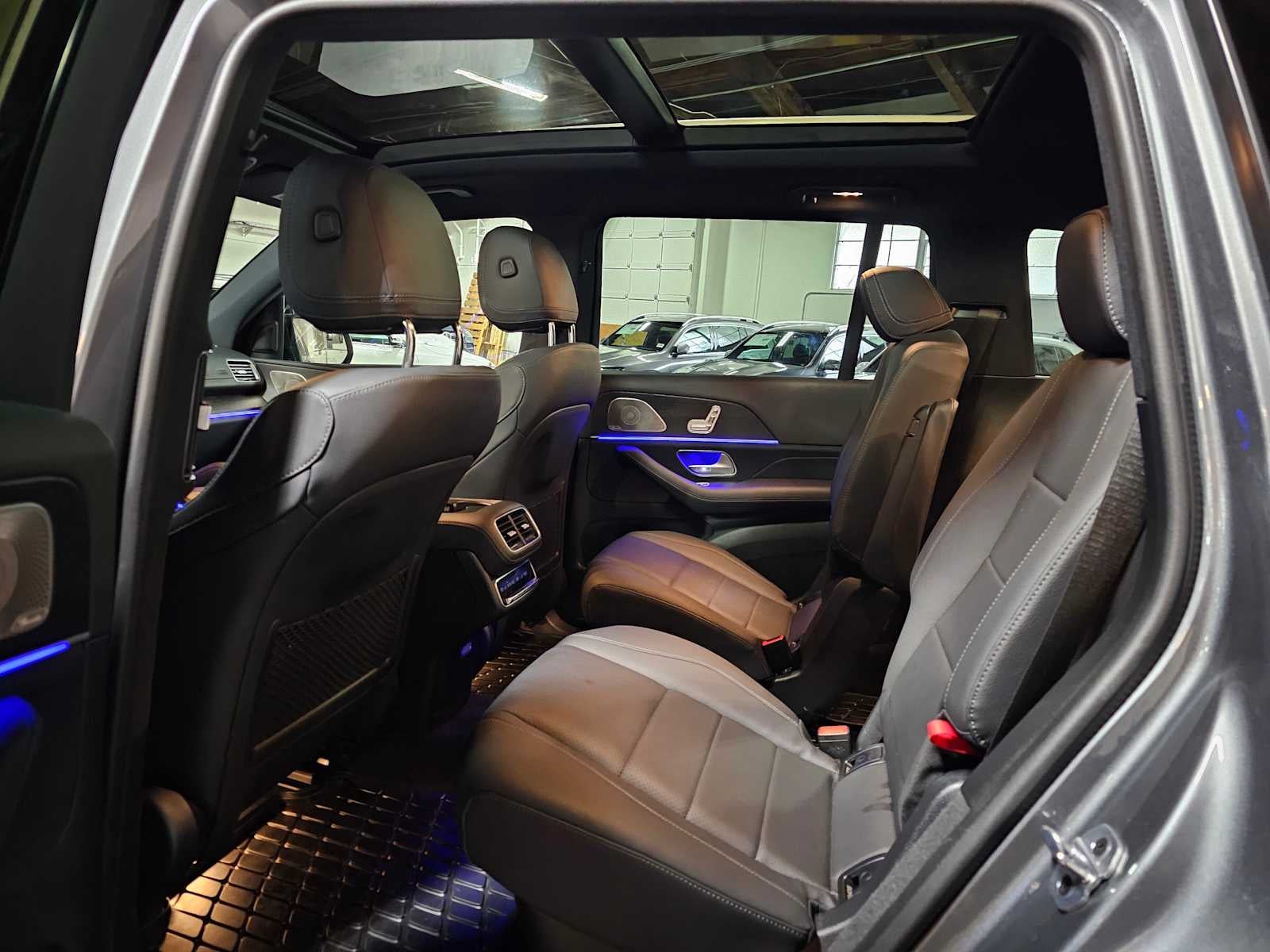 2025 Mercedes-Benz GLS 450 4MATIC® SUV
