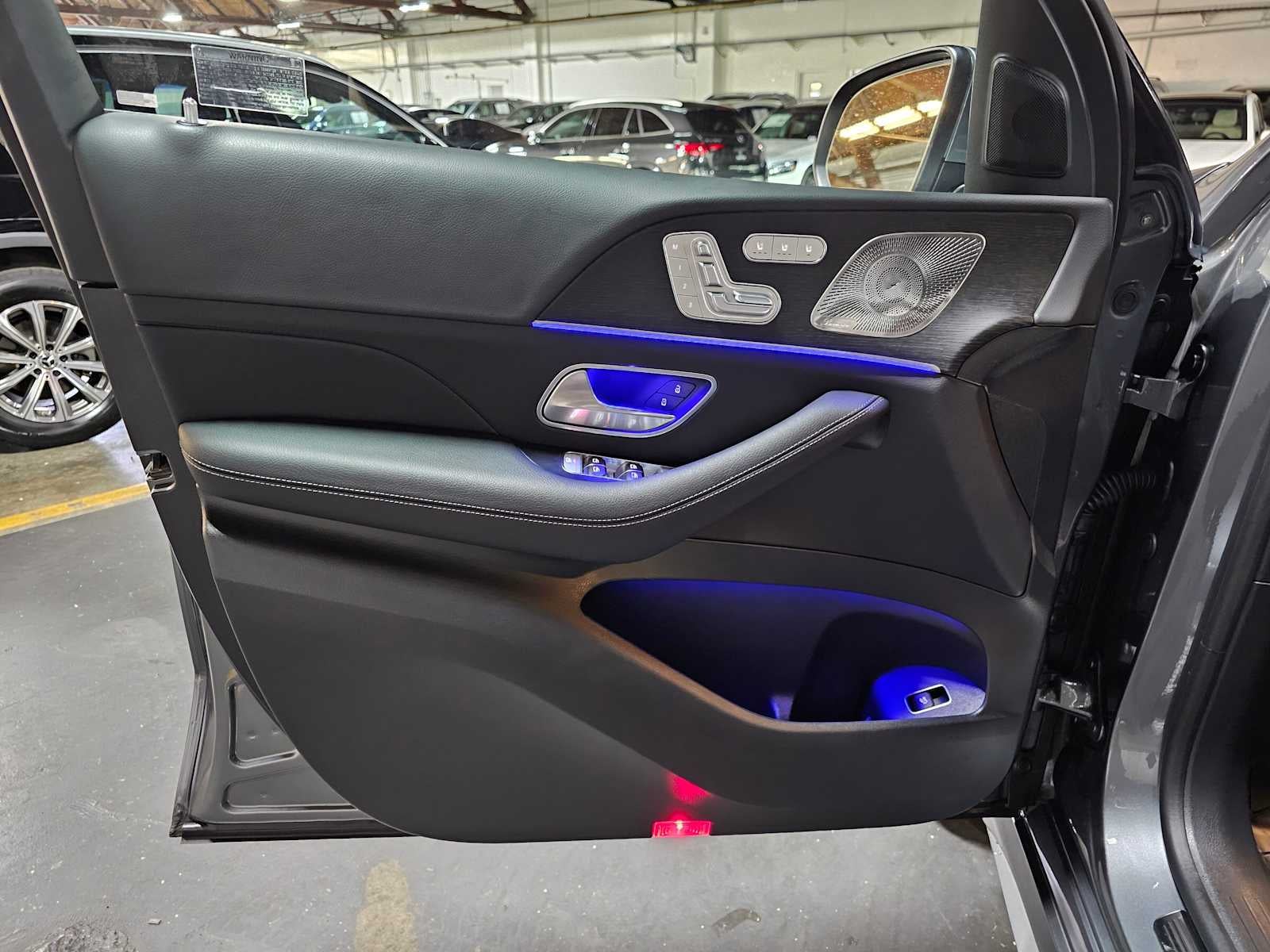 2025 Mercedes-Benz GLS 450 4MATIC® SUV