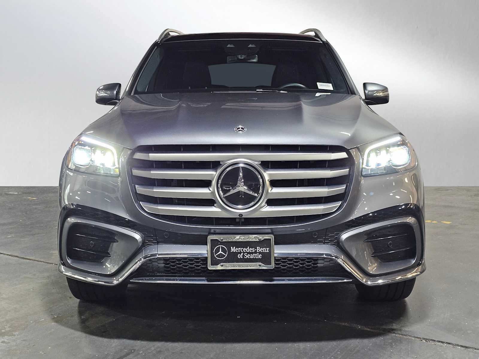 2025 Mercedes-Benz GLS 450 4MATIC® SUV