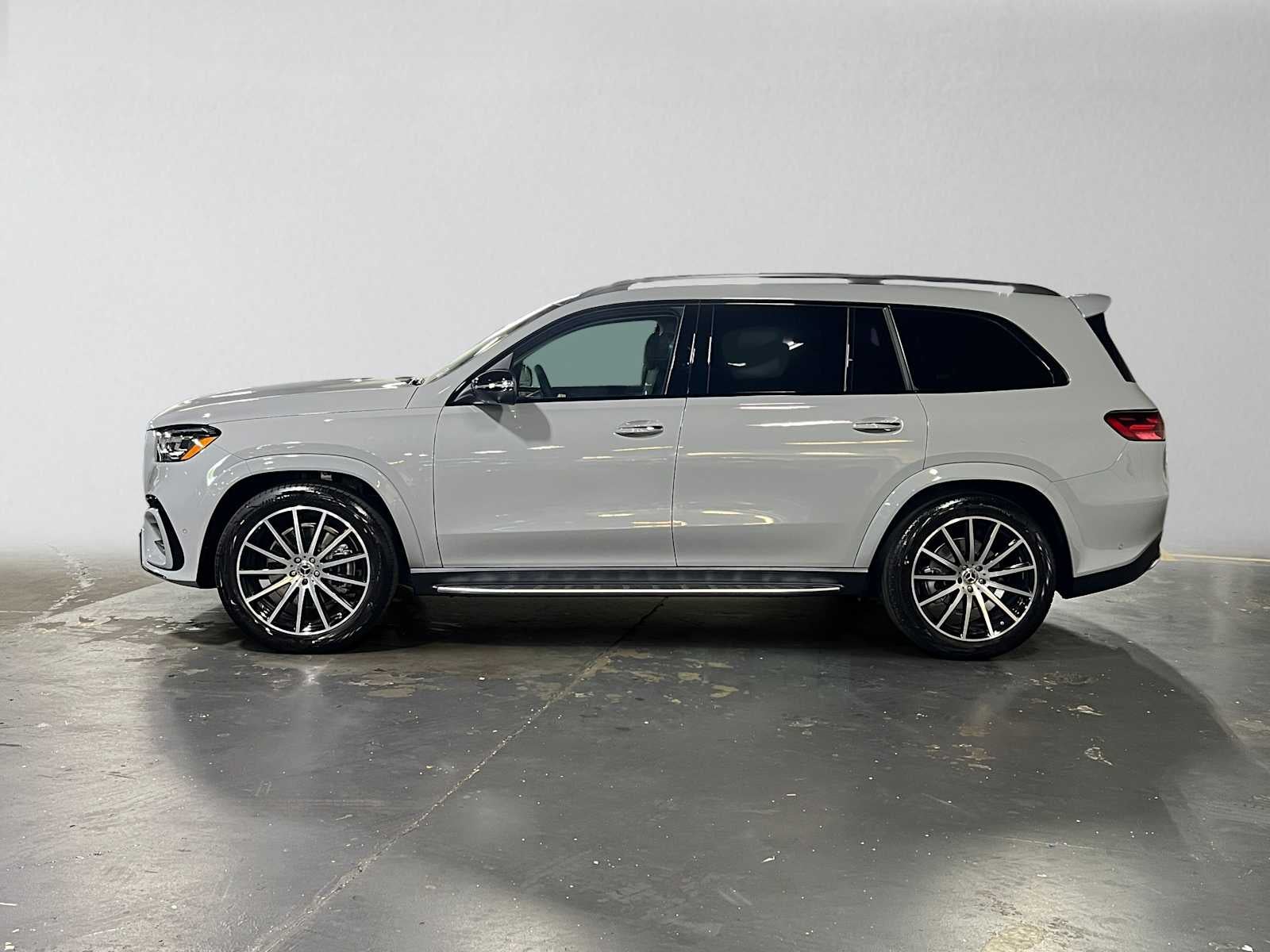 2026 Mercedes-Benz GLS 450 4MATIC® SUV