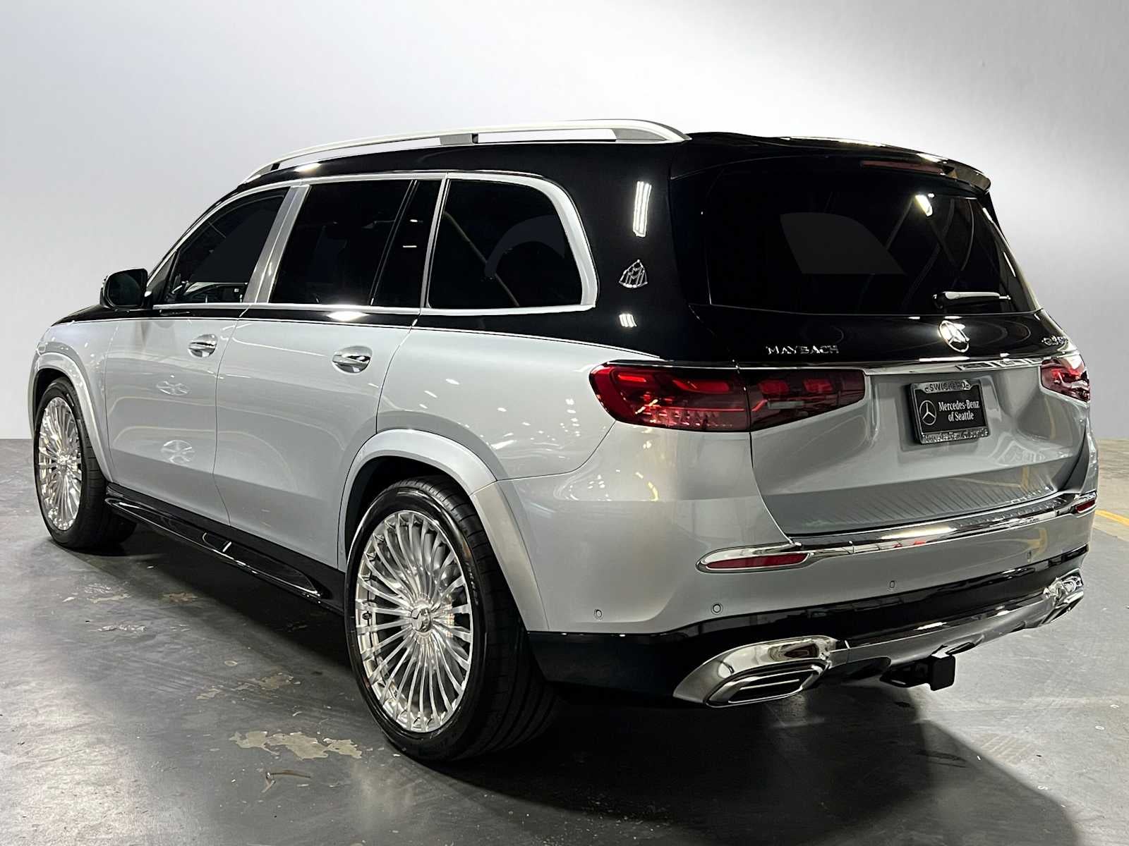 2026 Mercedes-Benz Maybach GLS 600 4MATIC® SUV