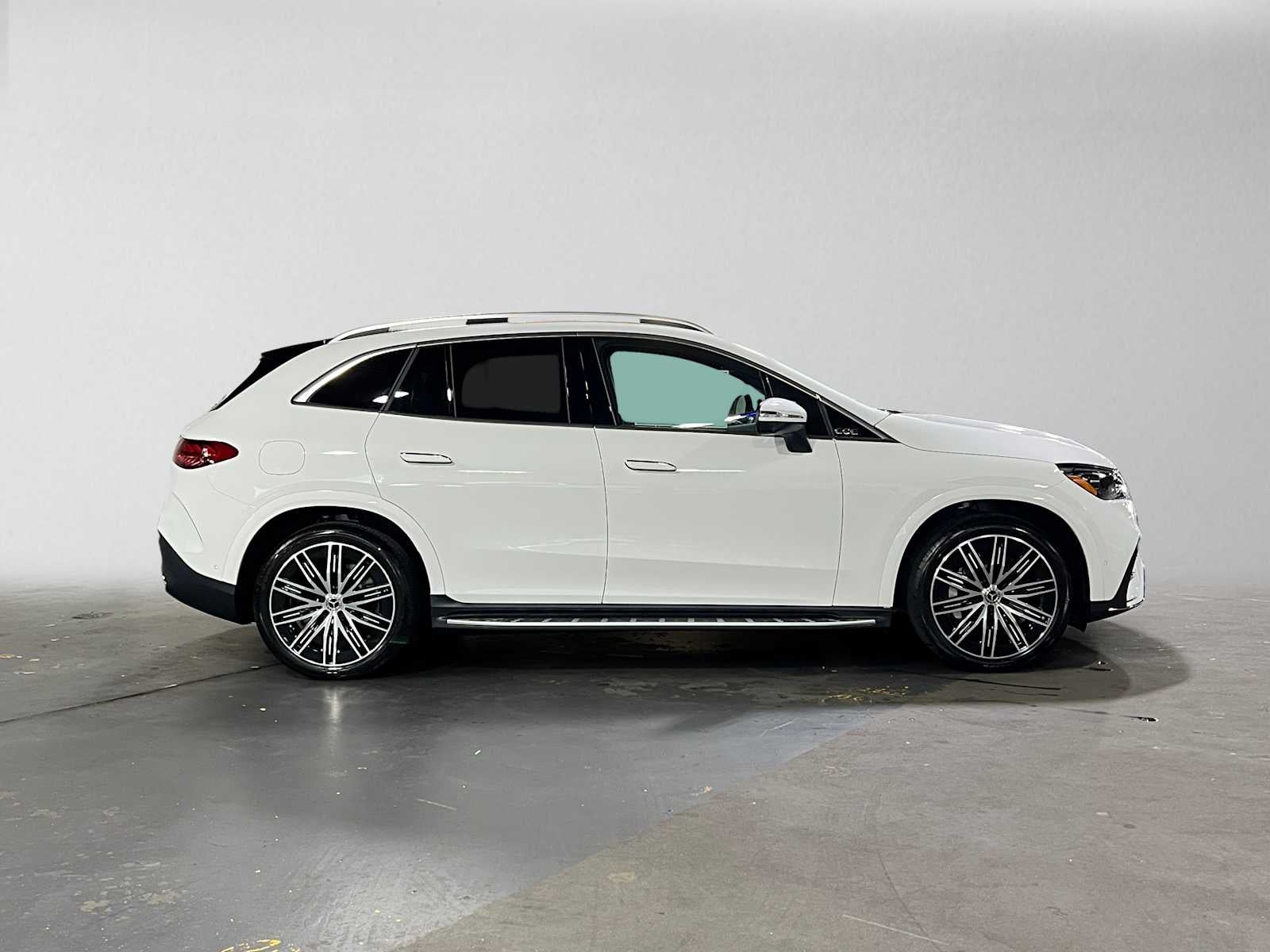 2027 Mercedes-Benz EQE 320 4MATIC® SUV