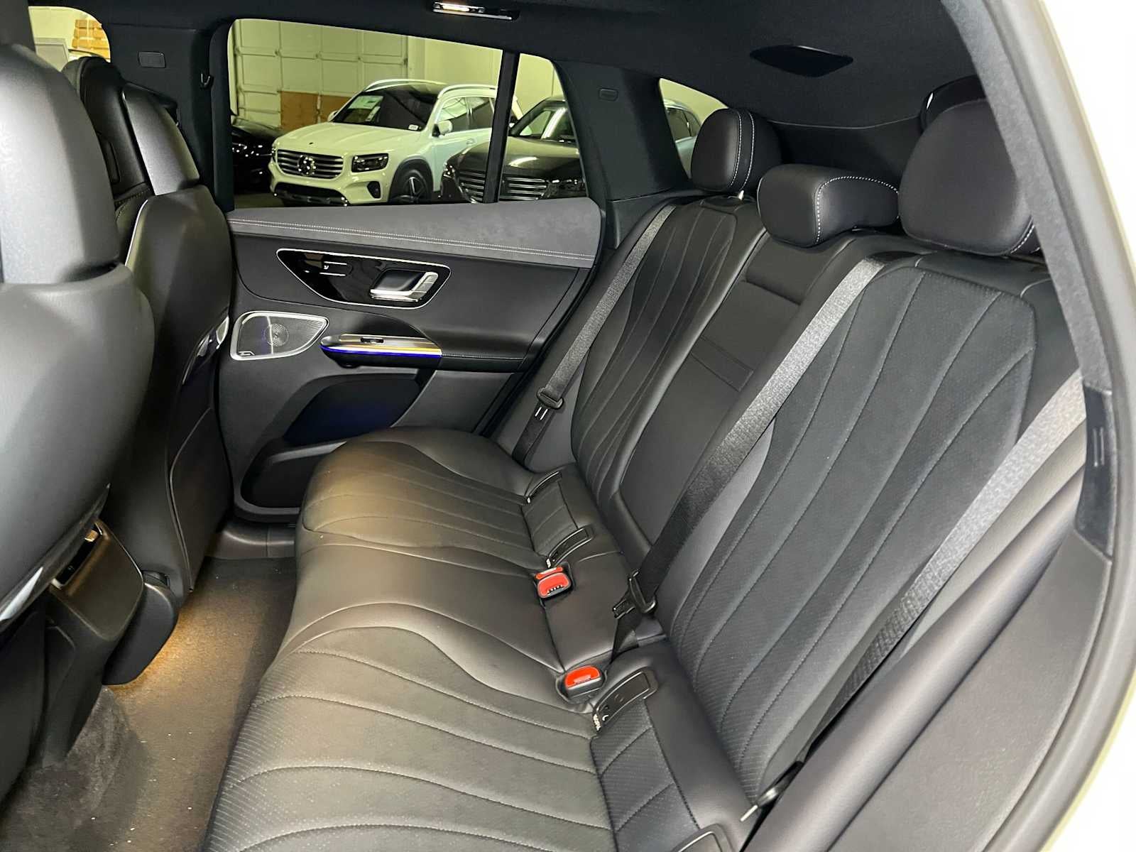 2027 Mercedes-Benz EQE 320 4MATIC® SUV