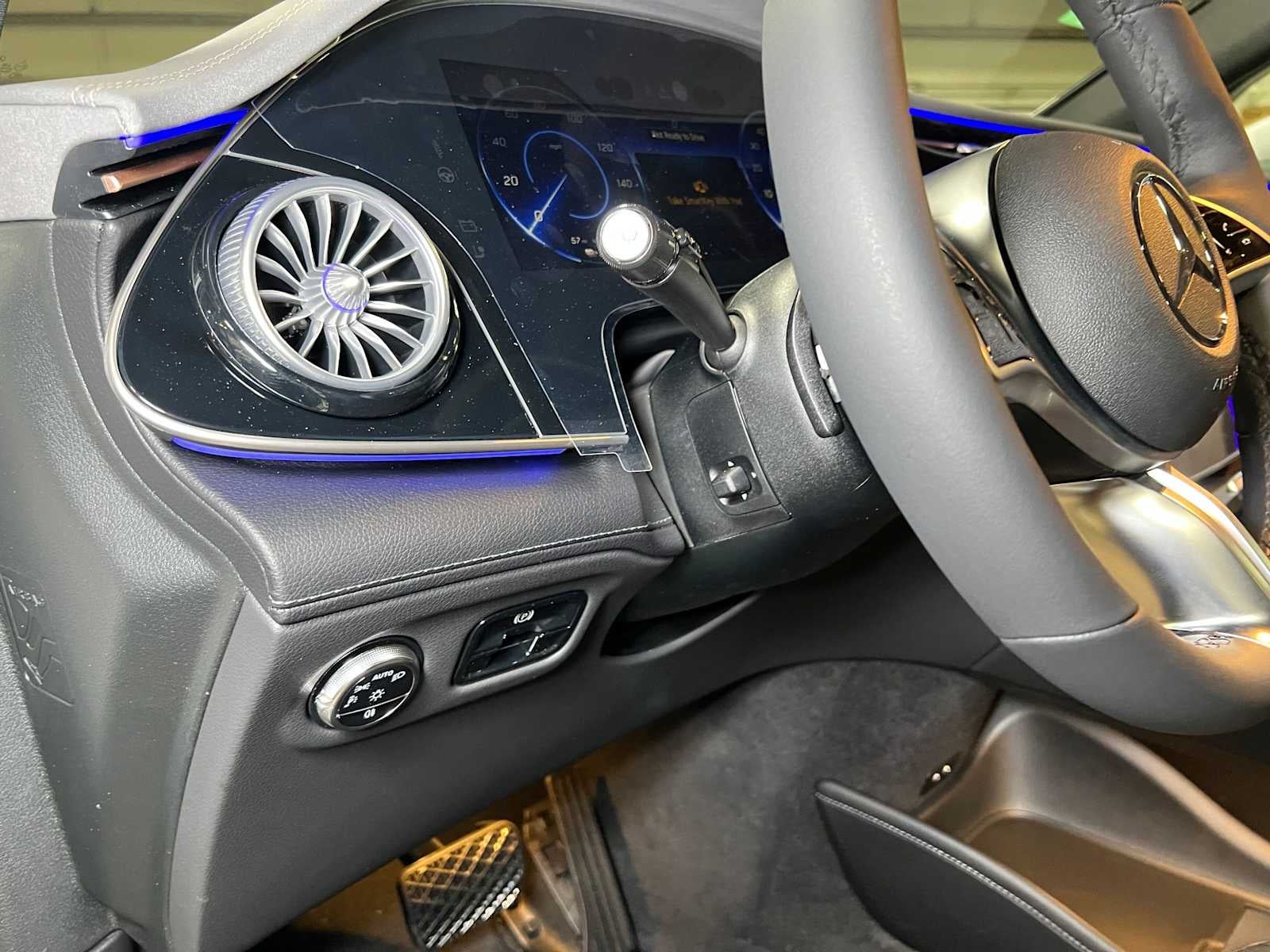 2027 Mercedes-Benz EQE 320 4MATIC® SUV