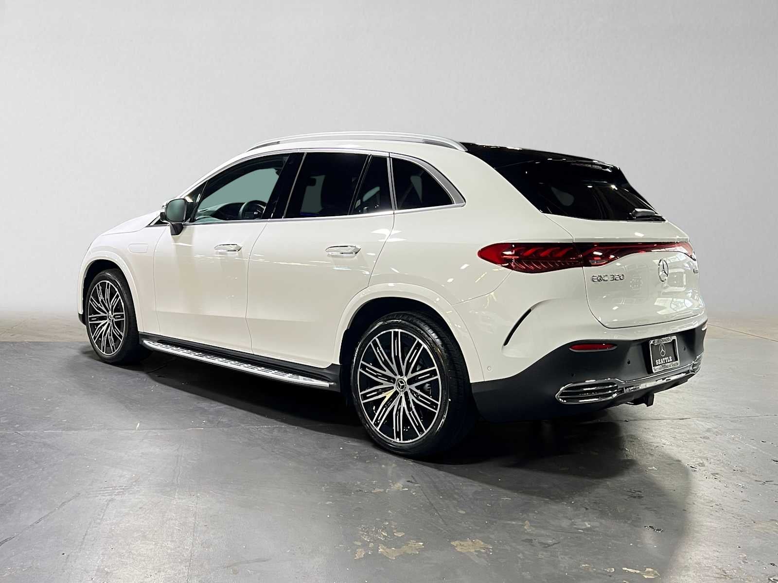 2027 Mercedes-Benz EQE 320 4MATIC® SUV