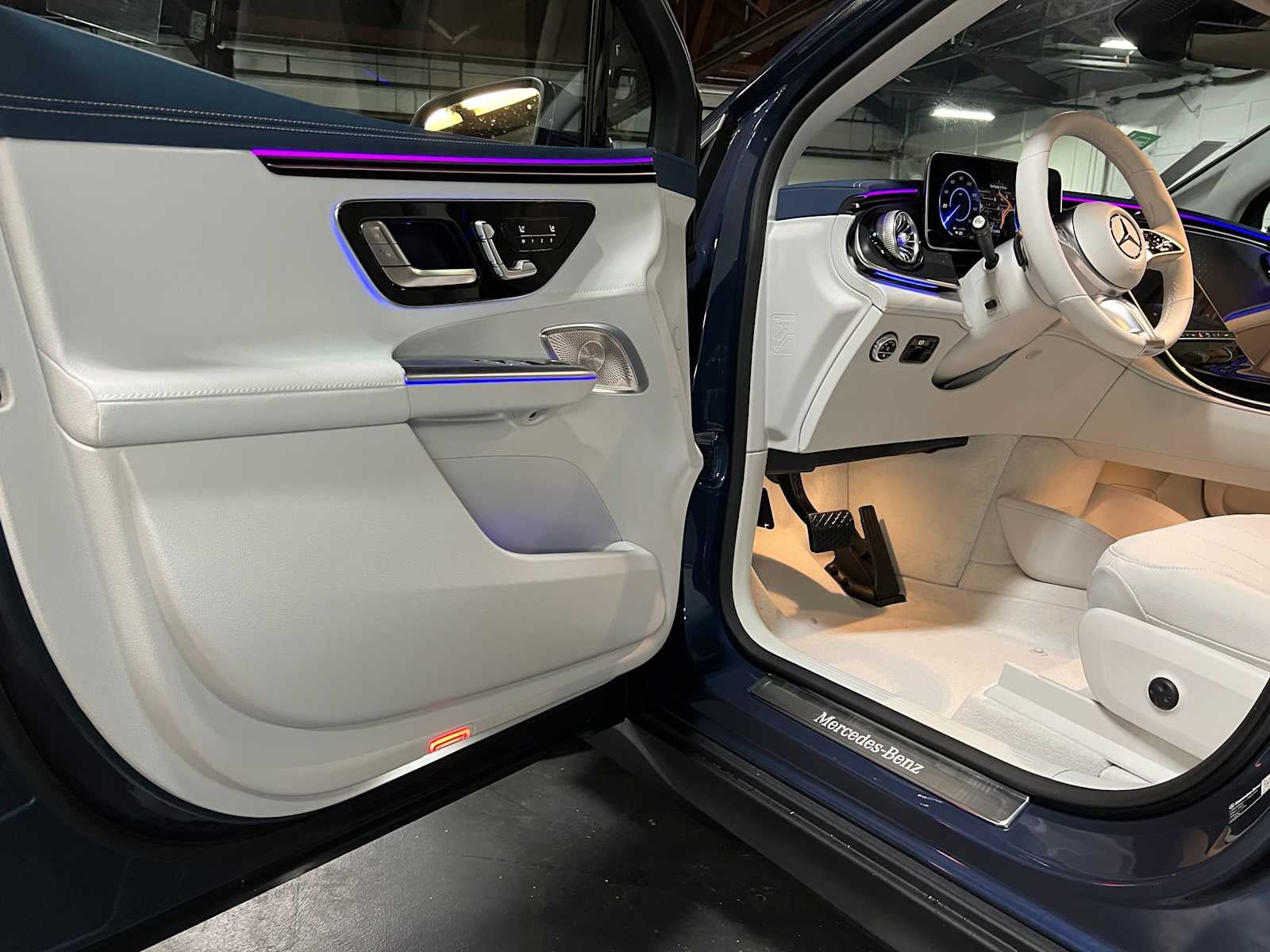 2026 Mercedes-Benz EQE 320 4MATIC® SUV