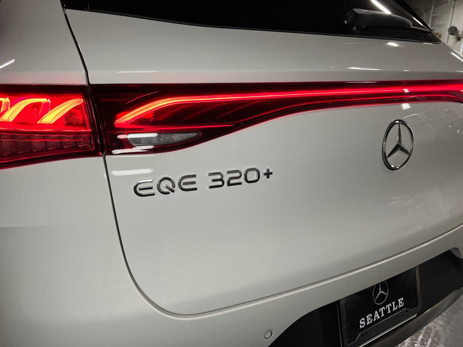 2026 Mercedes-Benz EQE 320+ SUV