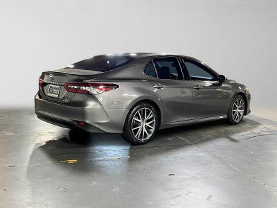 2023 Toyota Camry Hybrid XLE