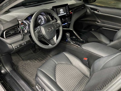 2024 Toyota Camry Hybrid SE