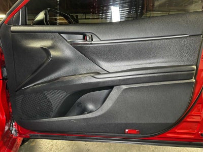 2022 Toyota Camry Hybrid SE