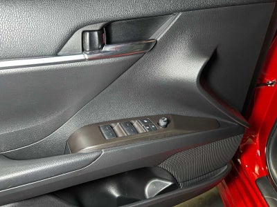 2022 Toyota Camry Hybrid SE