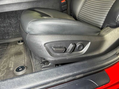 2022 Toyota Camry Hybrid SE