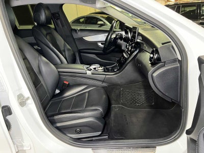 2016 Mercedes-Benz C 300 4dr Sdn 4MATIC®
