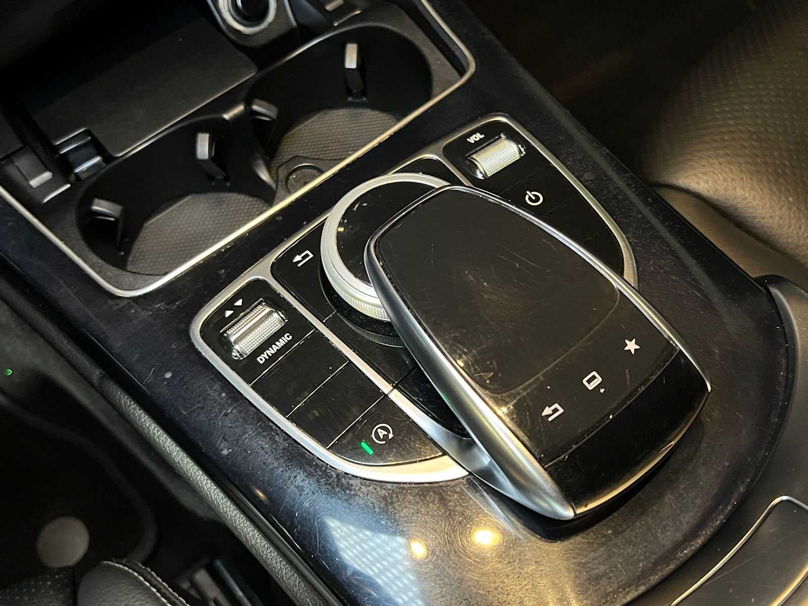 2016 Mercedes-Benz C 300 4dr Sdn 4MATIC®