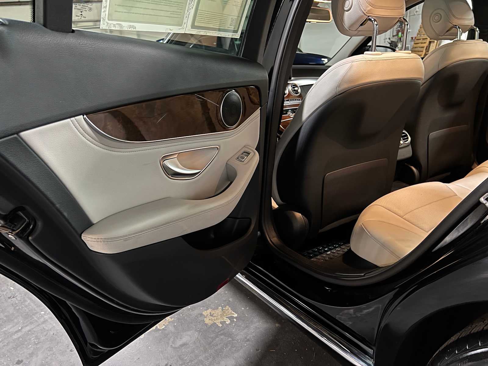 2016 Mercedes-Benz C 300 4dr Sdn 4MATIC®