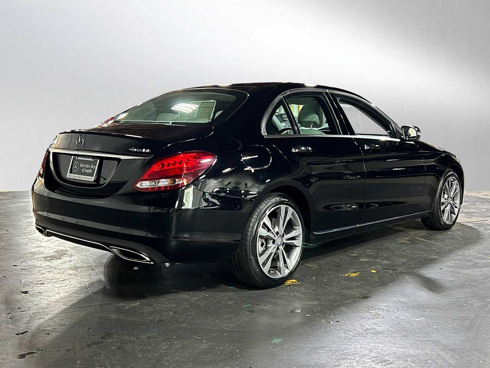 2016 Mercedes-Benz C 300 4dr Sdn 4MATIC®