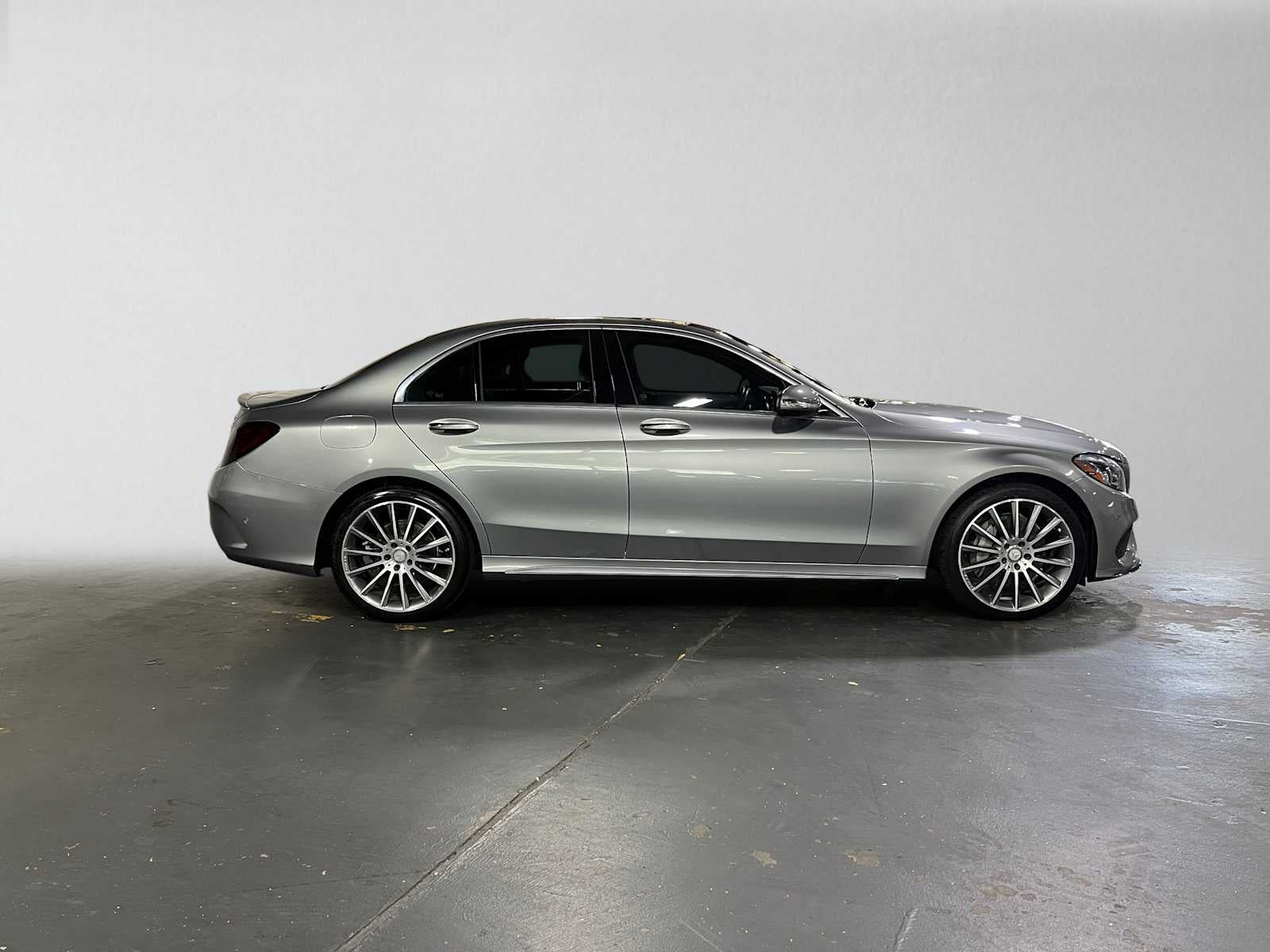 2015 Mercedes-Benz C 300 4dr Sdn 4MATIC®