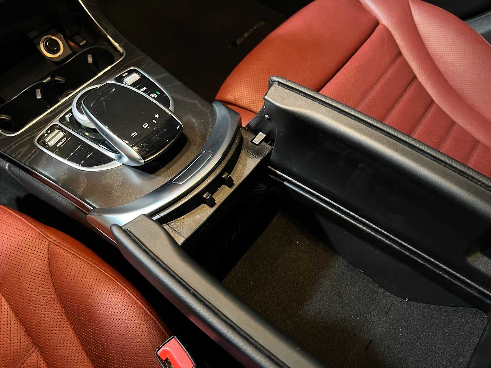 2015 Mercedes-Benz C 300 4dr Sdn 4MATIC®