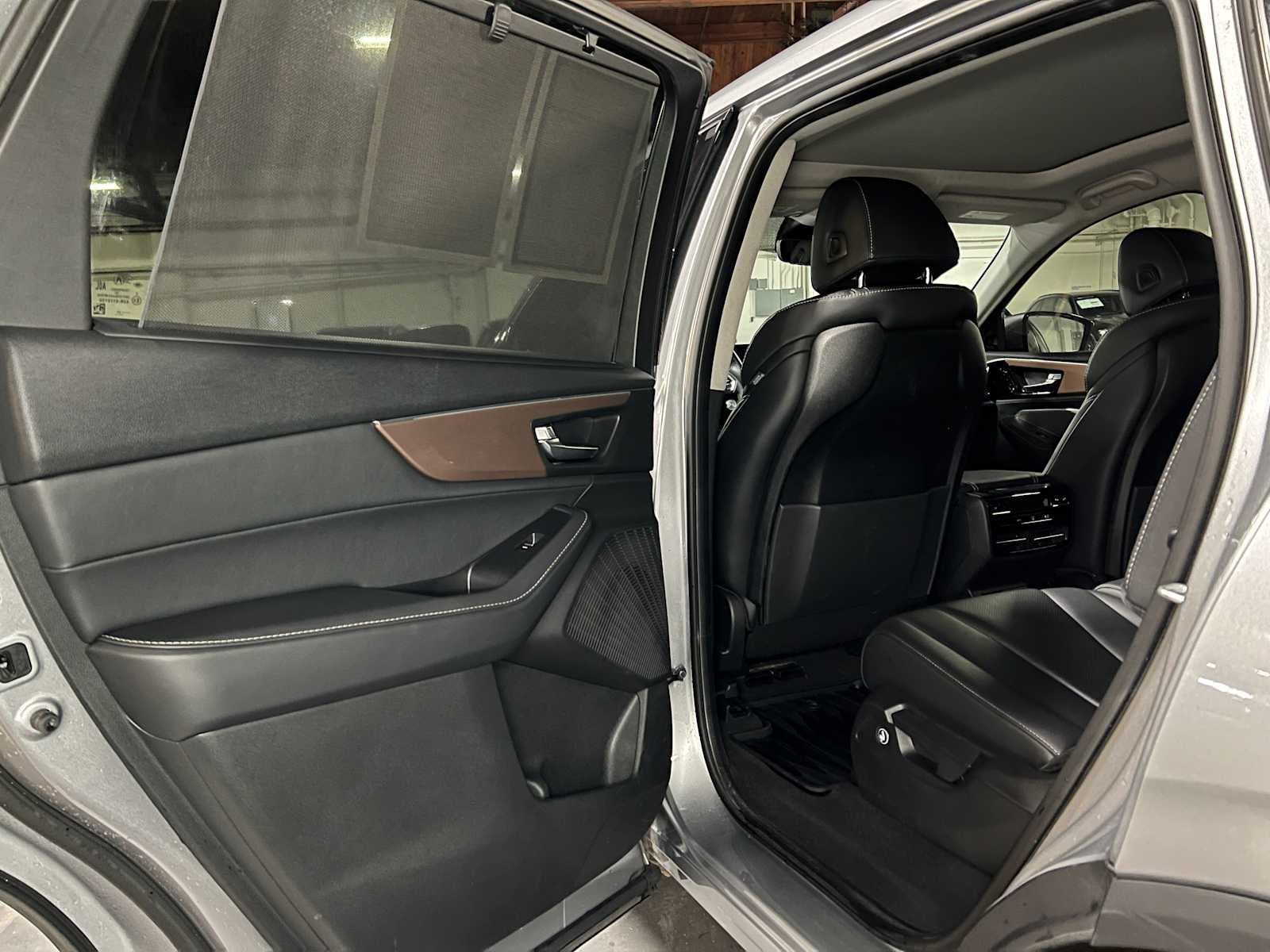 2022 Acura MDX w/Technology Package