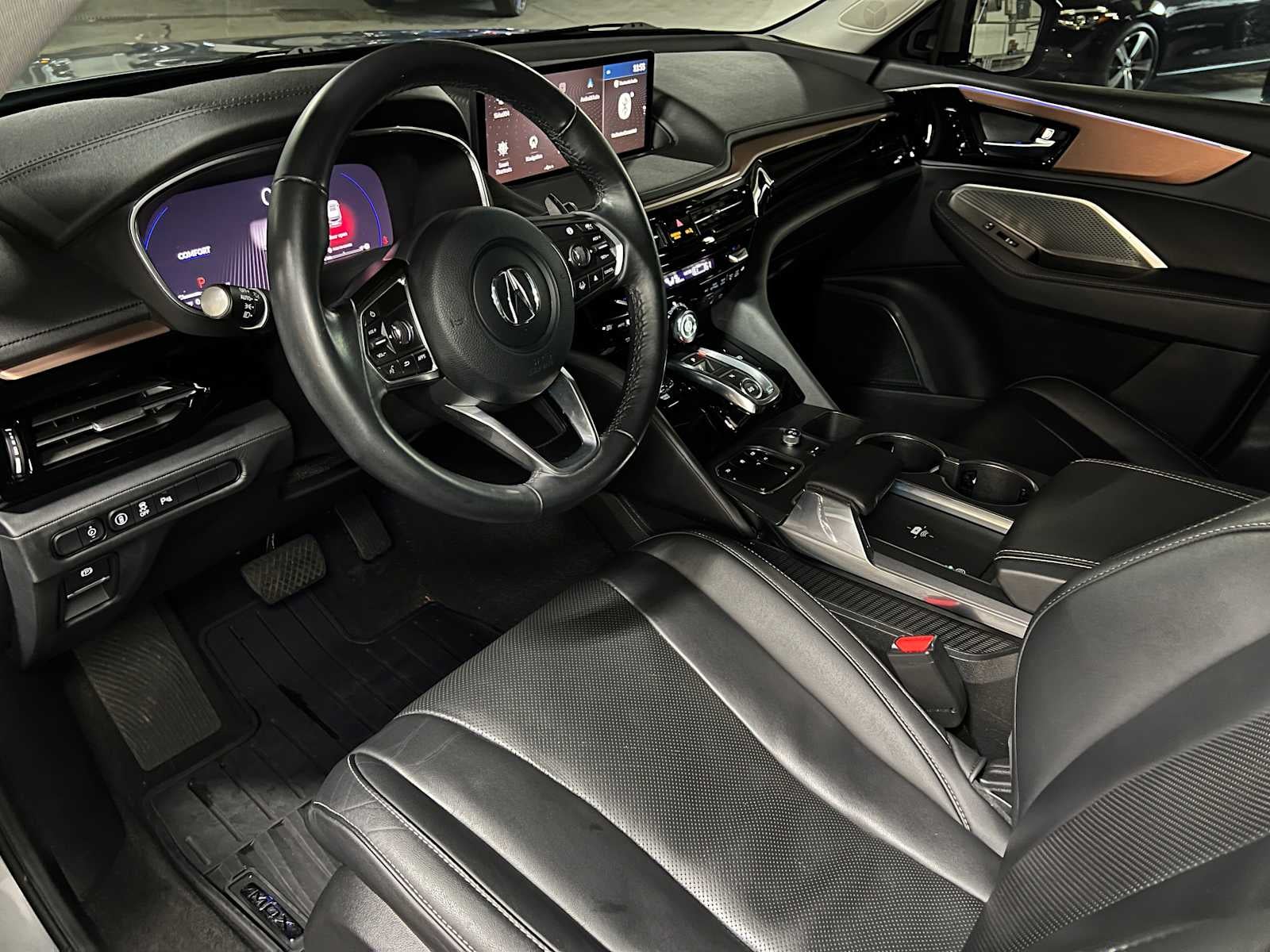 2022 Acura MDX w/Technology Package