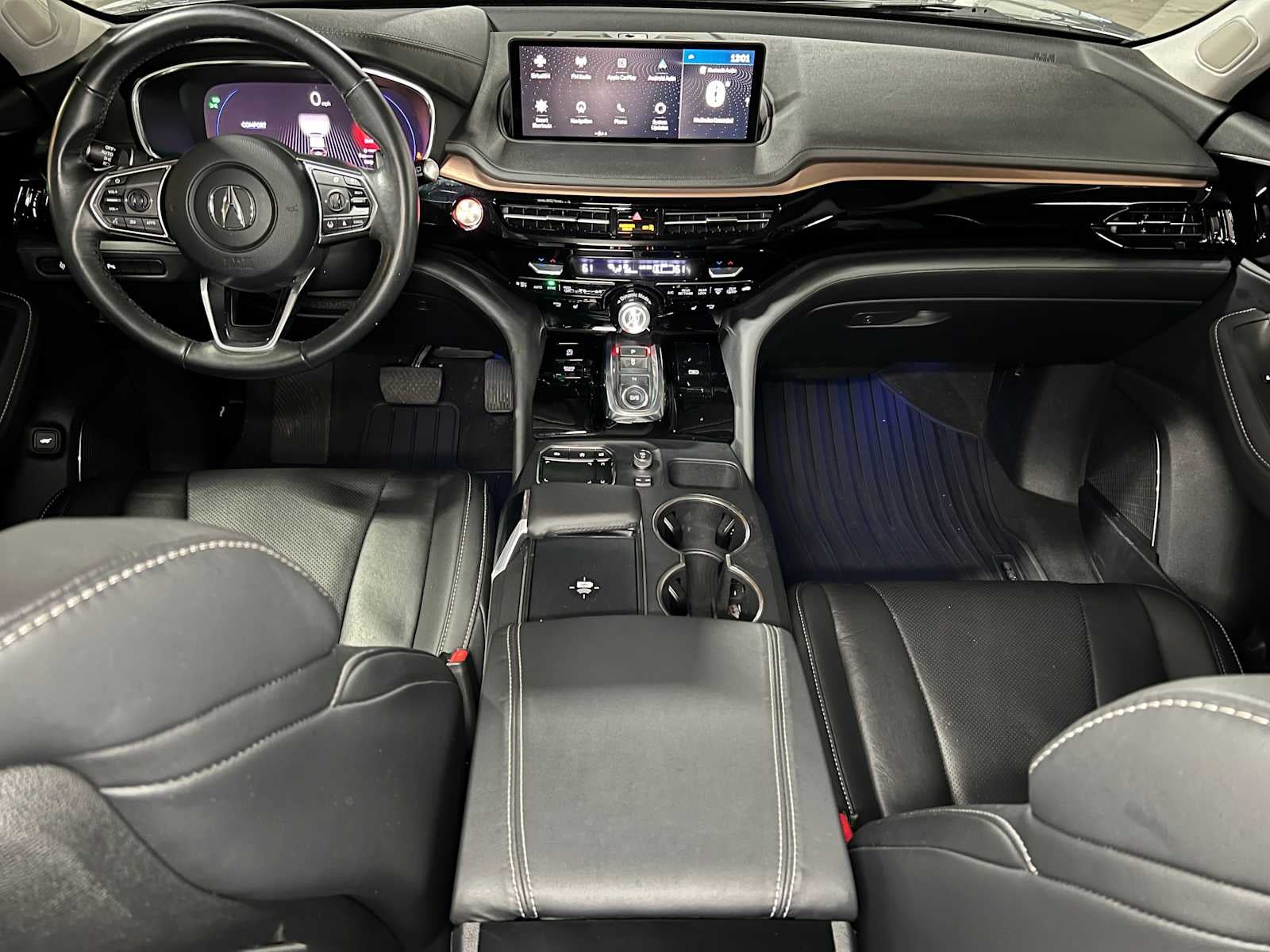 2022 Acura MDX w/Technology Package