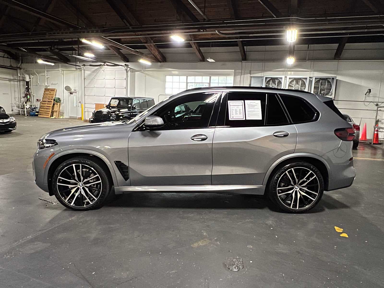 2024 BMW X5 xDrive40i xDrive40i