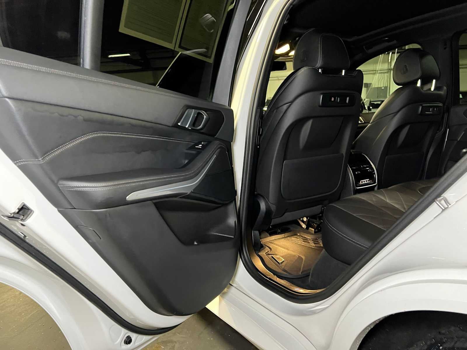 2023 BMW X5 xDrive40i xDrive40i