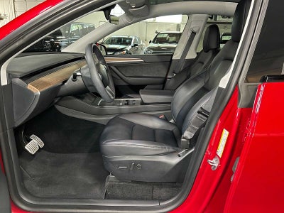 2023 Tesla Model Y Performance