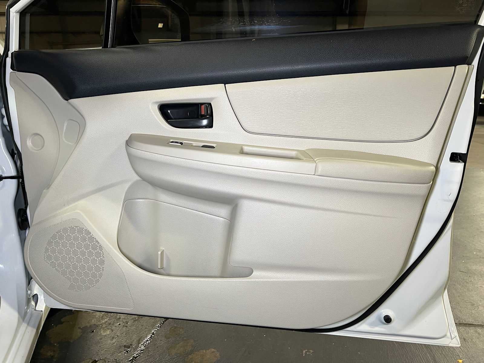 2014 Subaru Impreza 4dr Auto 2.0i