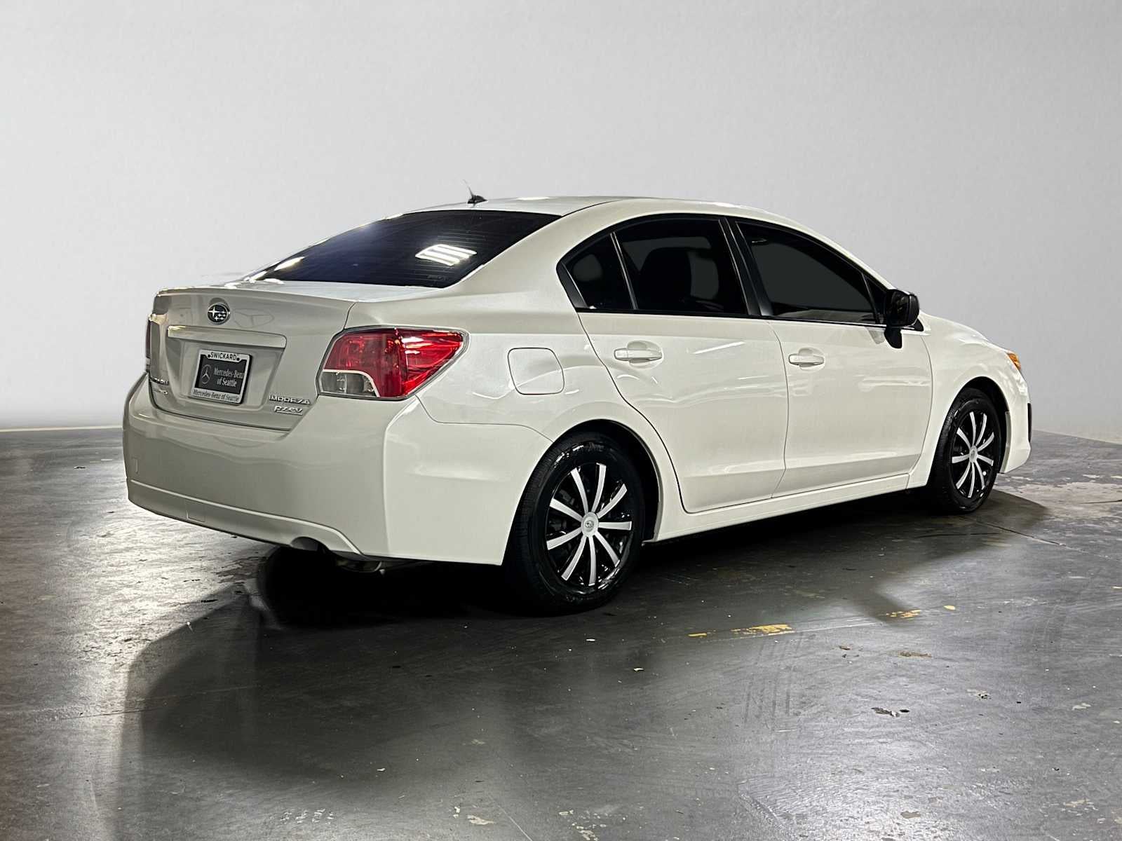 2014 Subaru Impreza 4dr Auto 2.0i